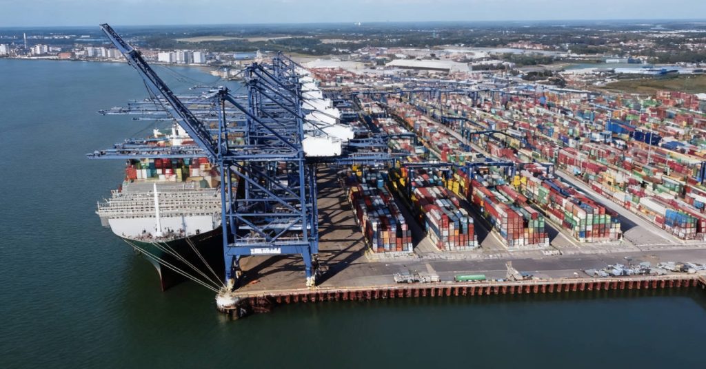 จัดส่งจากจีนไปยังสหราชอาณาจักร