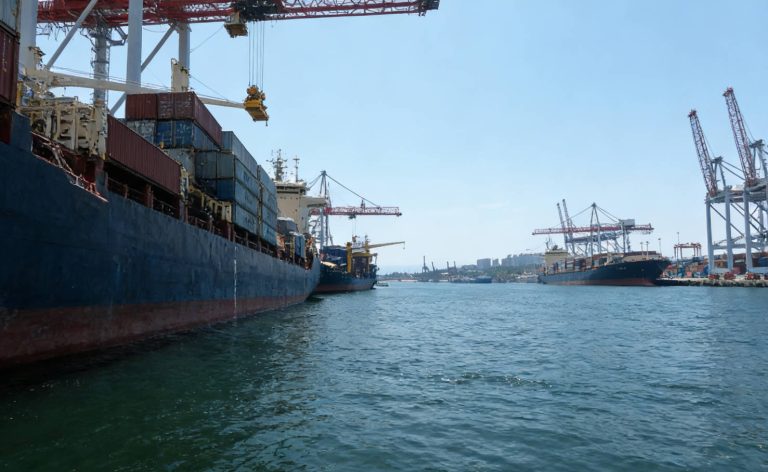 中国貨物輸送業者 - Topway Shipping