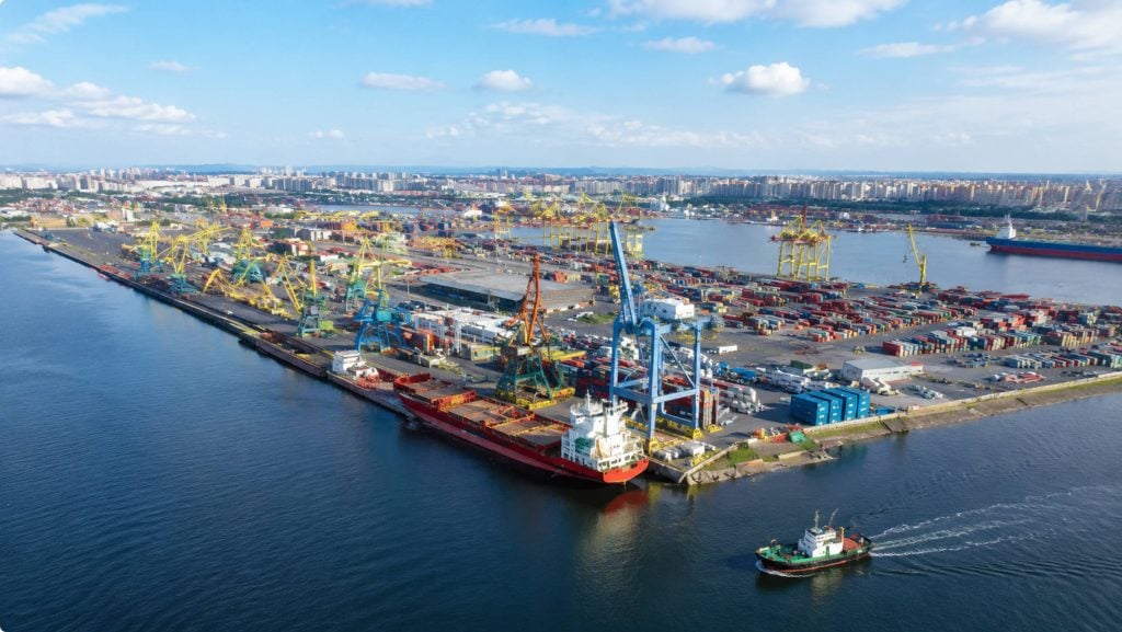 Tuam Tshoj Freight Forwarder